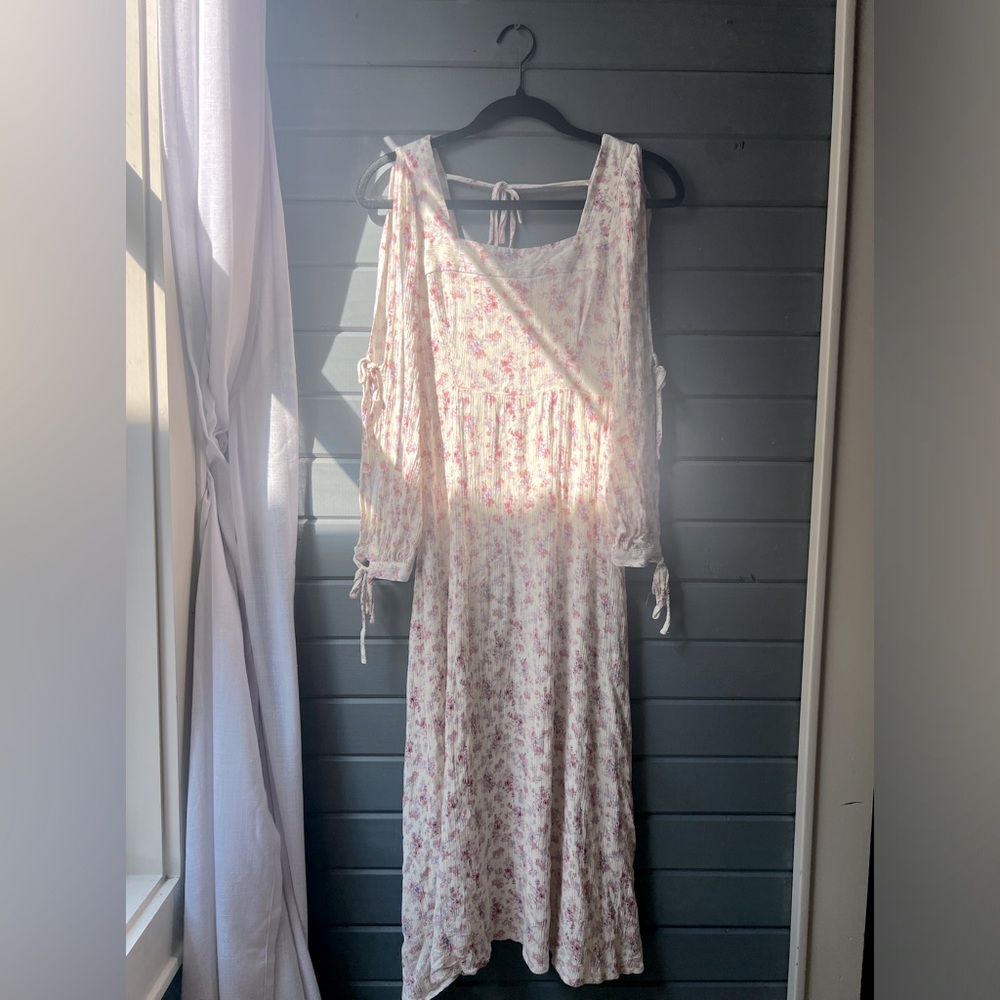 🌸✨Adorable spring/summer floral dress✨🌸